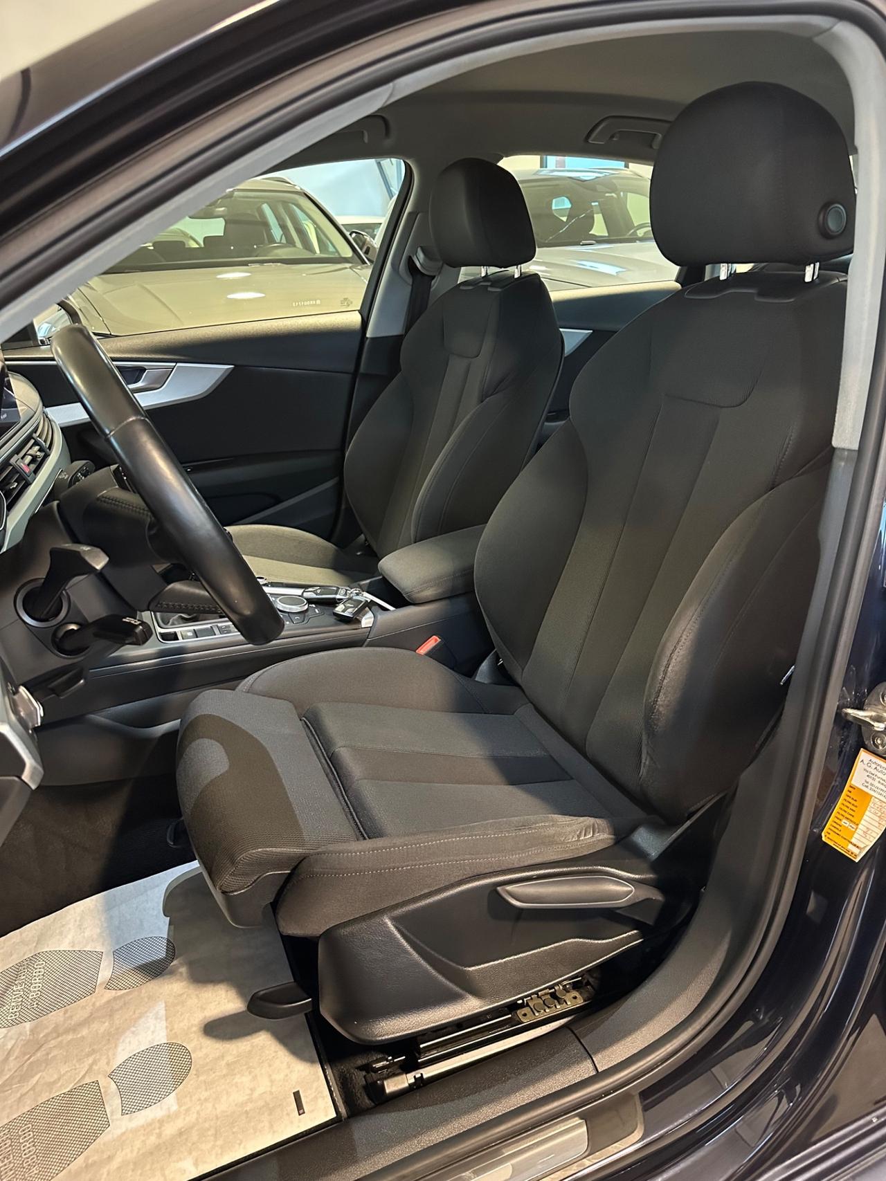 Audi A4 2.0 TDI 150 CV ultra Business Sport