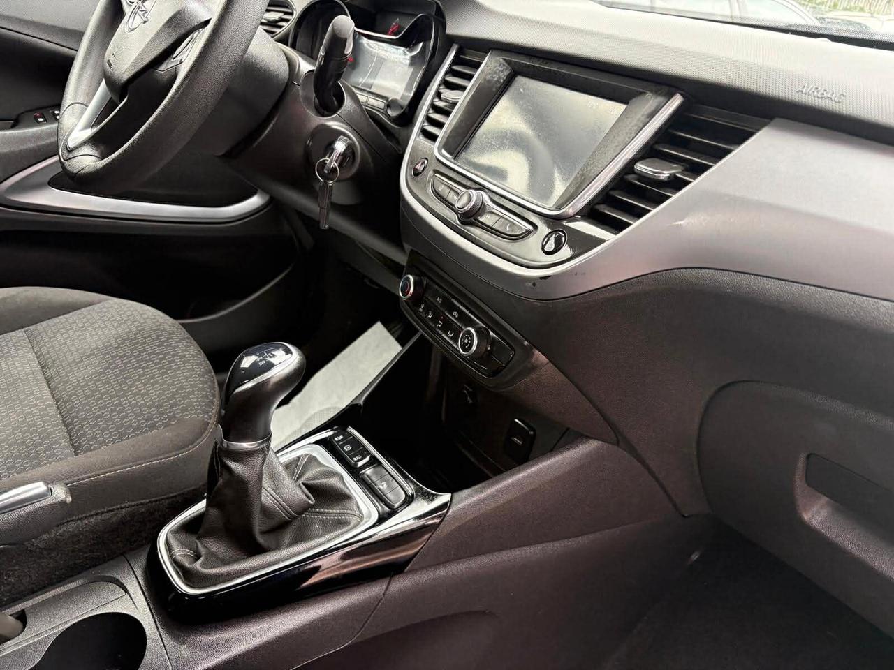 Opel Crossland X 1.2 12V Advance