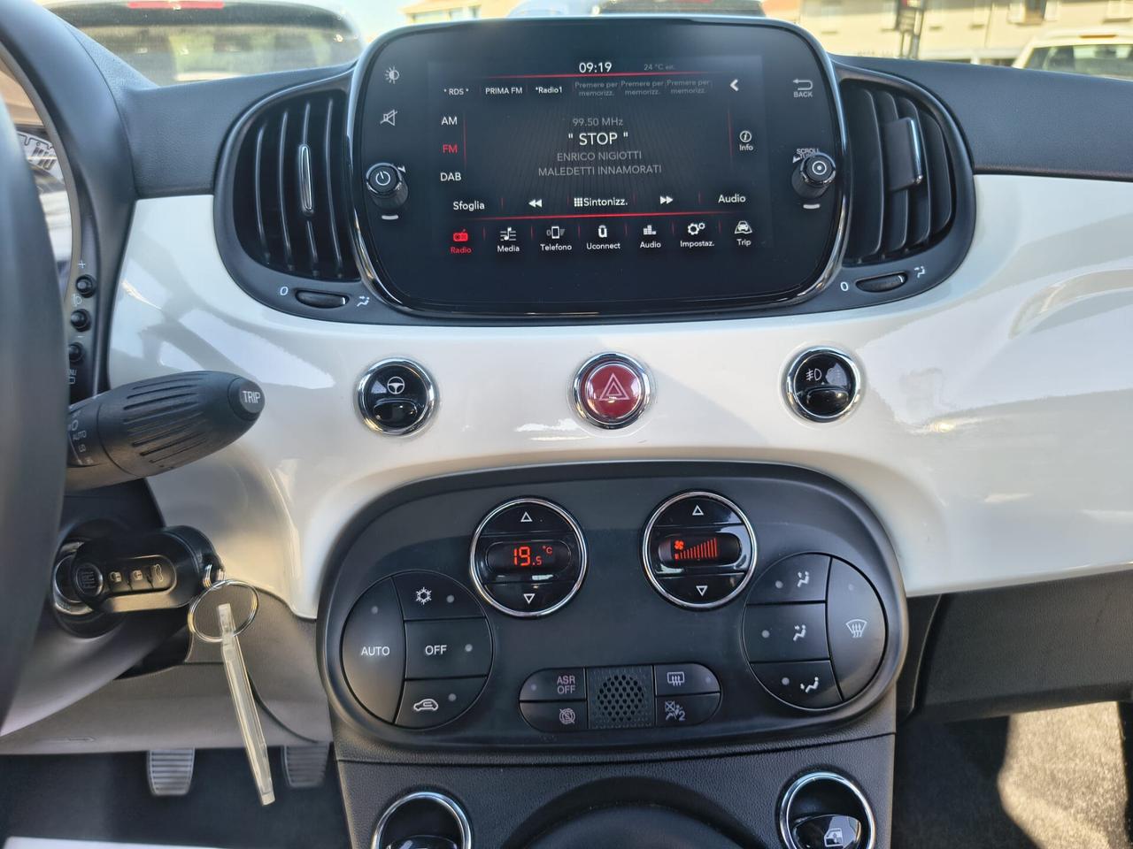 Fiat 500 C-CABRIO 1.0 Hybrid Dolcevita -OK NEOPATENTATI-