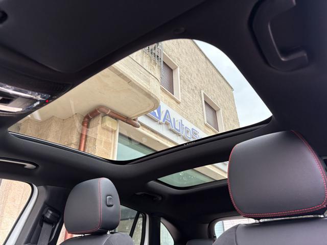 MERCEDES-BENZ GLA 200 d Automatic Premium Amg TETTO-PACK NIGHT