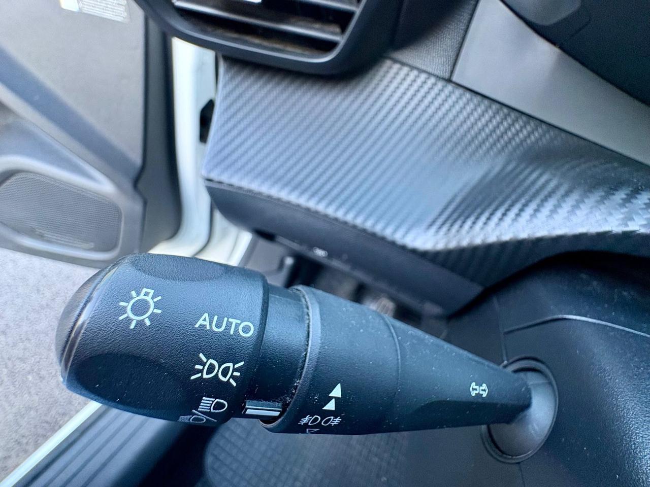 Peugeot 2008 1.5 Blue HDI 100 Allure #10328