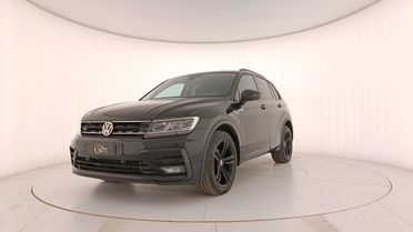 VOLKSWAGEN Tiguan 2.0 tdi Advanced R-Line Exterior Pack 4motion 150cv dsg