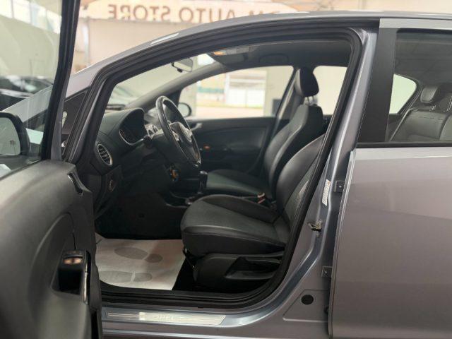 OPEL Corsa 1.2 5 porte Cosmo