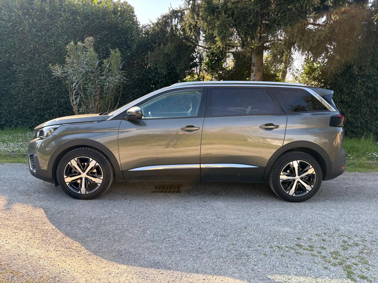 Peugeot 5008 1.5 bluehdi Allure(MOTORE 40.000KM)