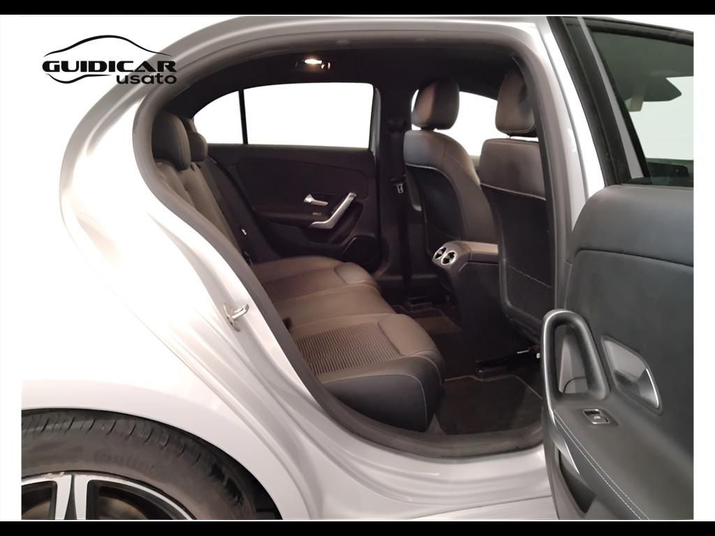 Mercedes-Benz Classe A - W177 2018 - A 180 d Sport auto