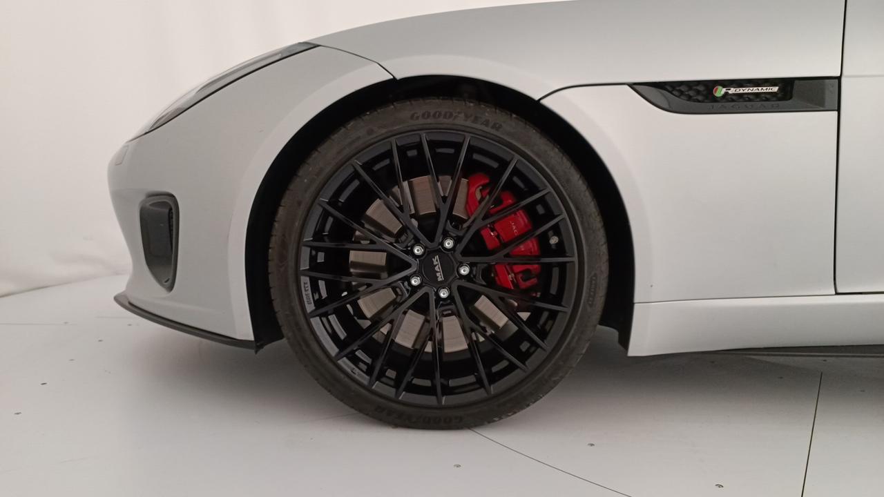 JAGUAR F-Type Coupe 2.0 i4 R-Dynamic rwd 300cv auto my19.5