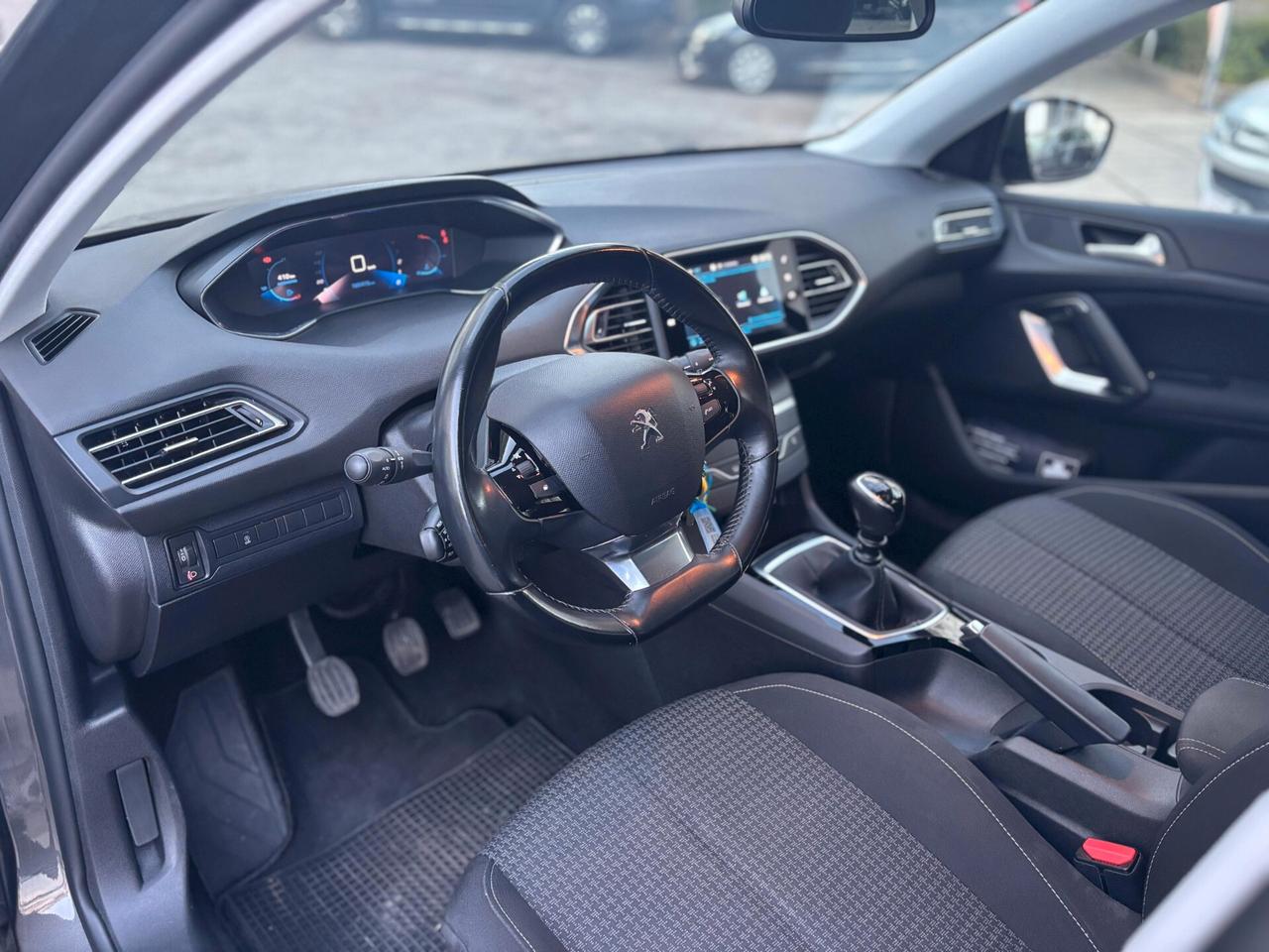 Peugeot 308 BlueHDi 130 S&S Allure Pack