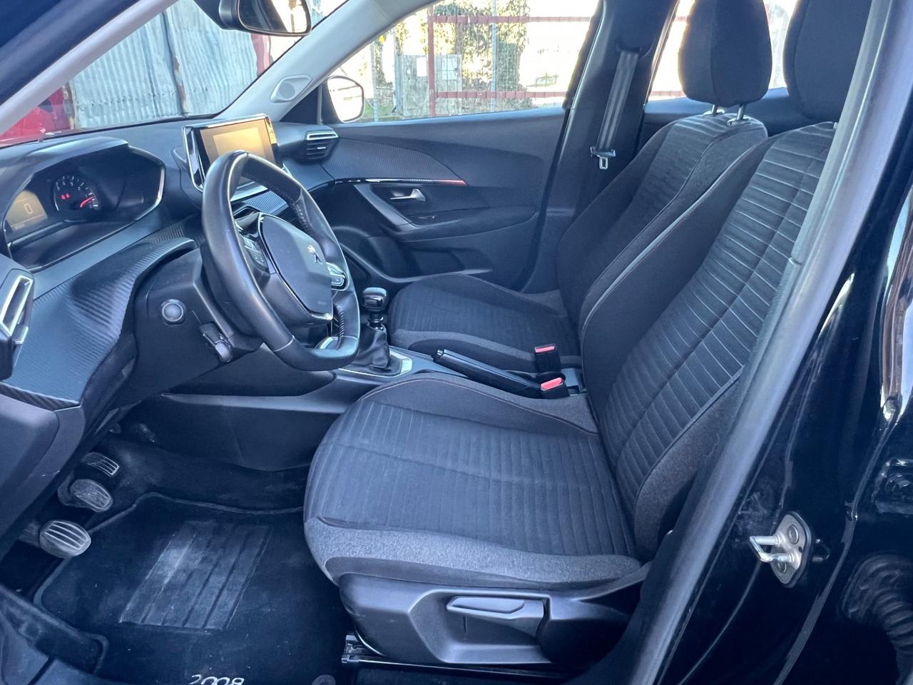 Peugeot 2008 PureTech 10 cv Active FINANZIABILE