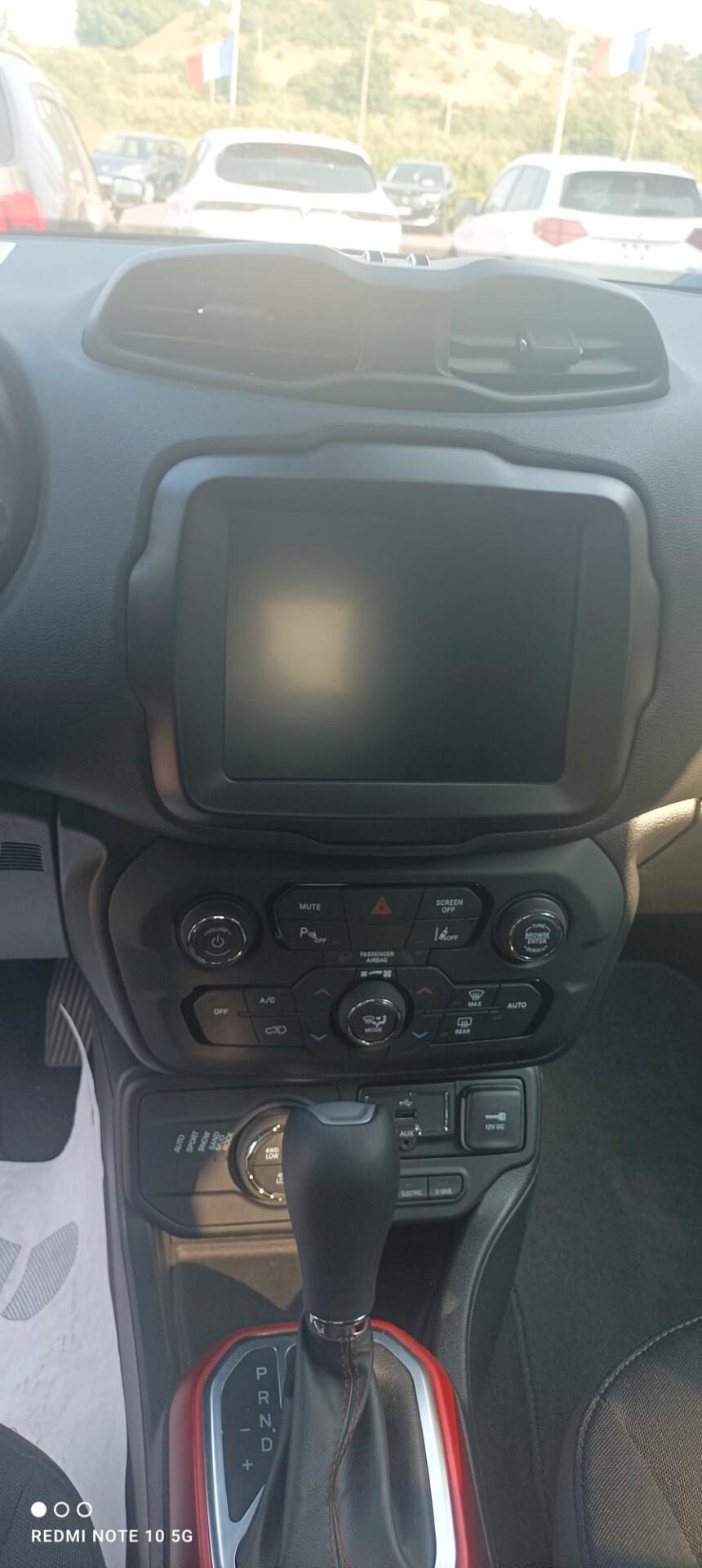 Jeep Renegade 1.3 T4 240CV PHEV 4xe AT6 Trailhawk