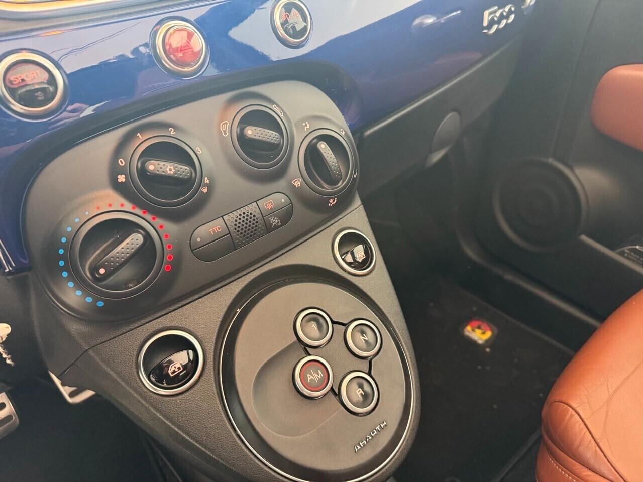 Abarth 595 C 1.4 Turbo T-Jet 180 CV Competizione