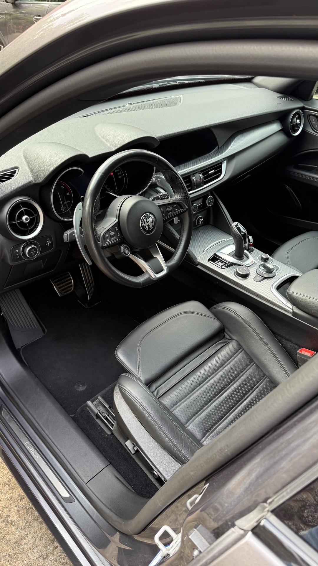 Alfa Romeo Stelvio 2.2 Turbodiesel 210 CV AT8 Q4 Veloce