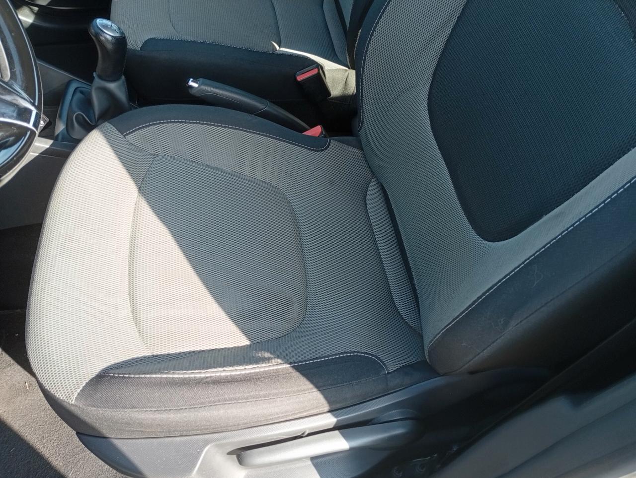 Renault Captur 0.9 TCe 12V 90 CV Neopatentati ok