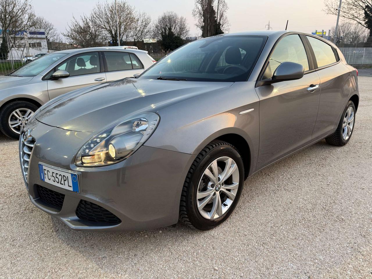 Alfa Romeo Giulietta Giulietta 1.6 jtdm Distinctive 120cv CINGHIA FATTA