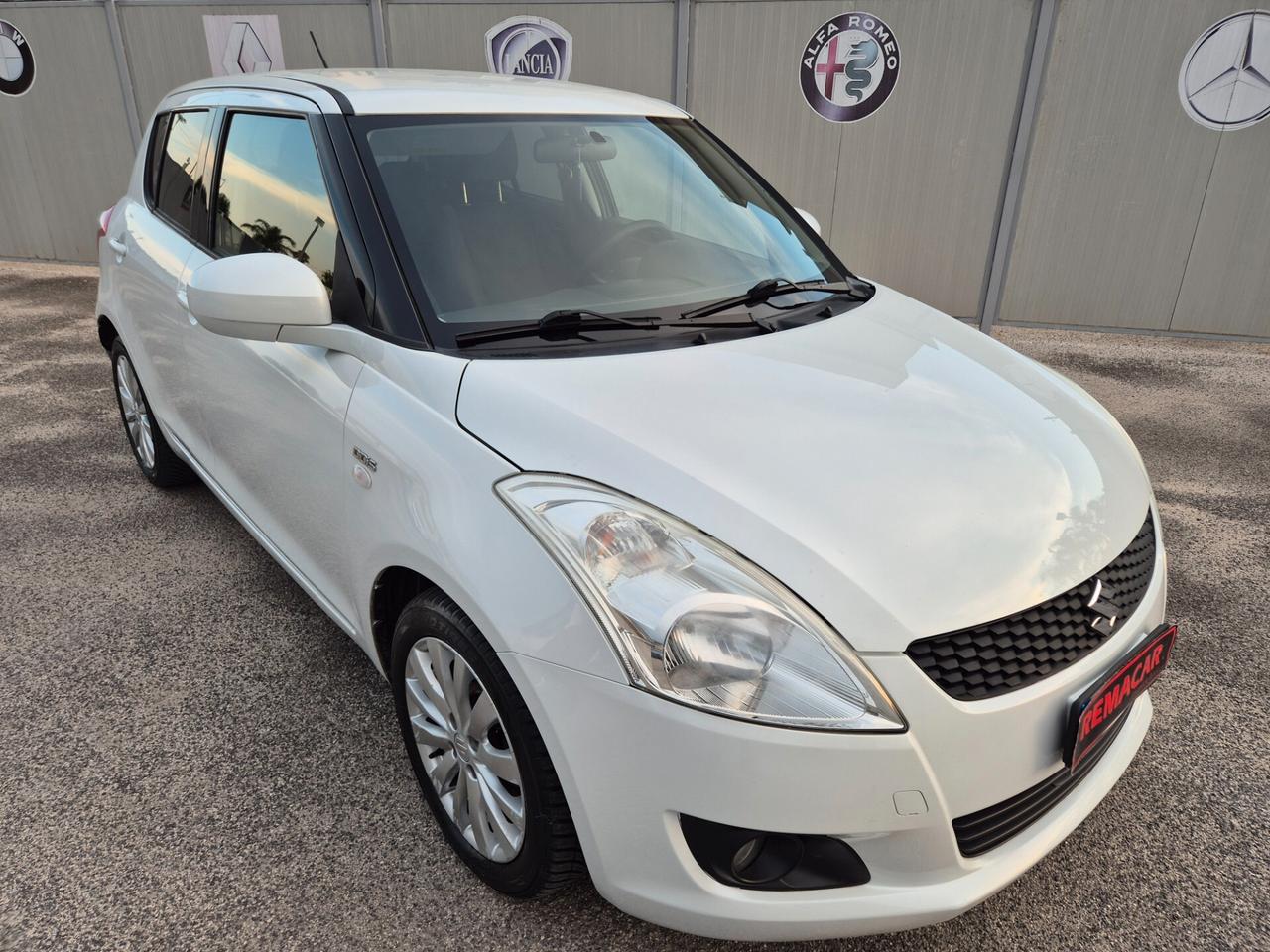 Suzuki SWIFT 1.3 DDiS 5 porte RESTAYLING NUOVA FULL 2012