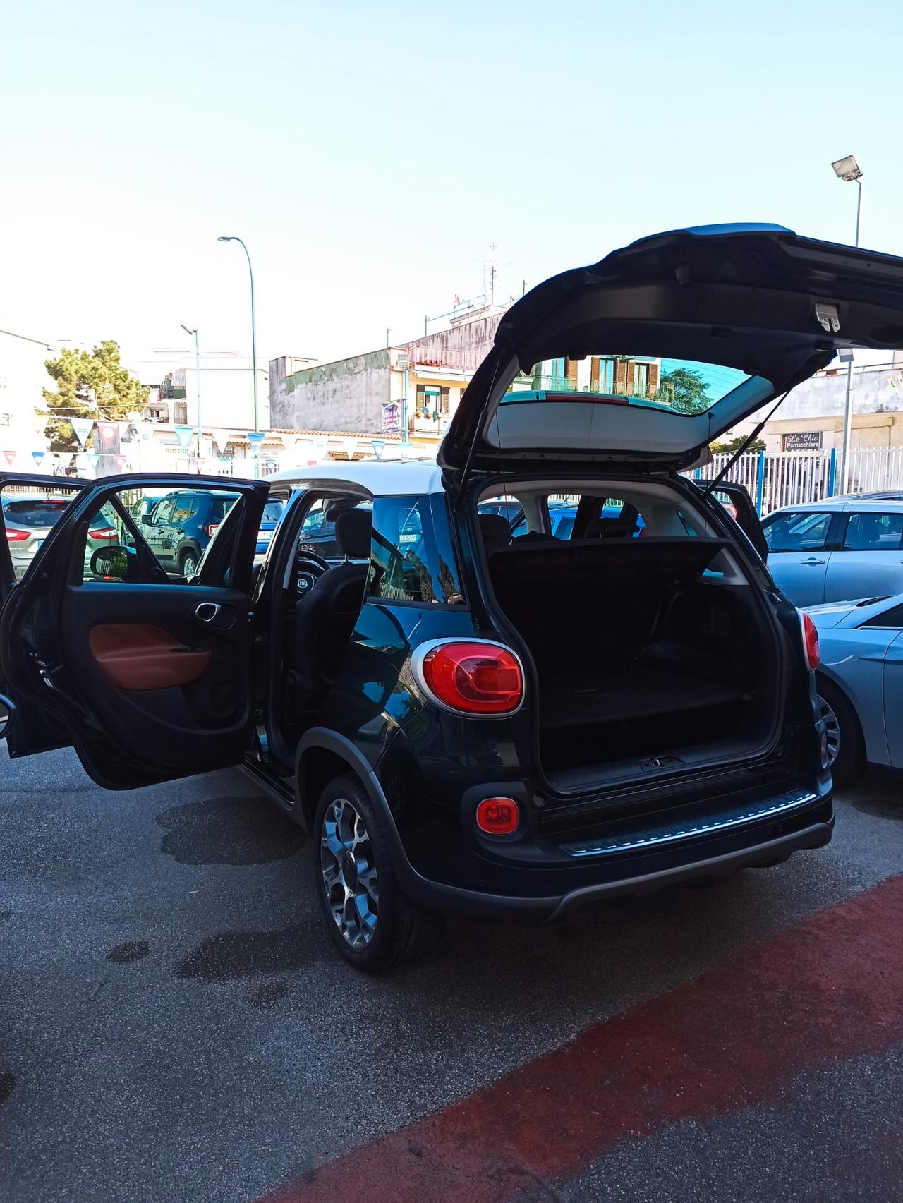 Fiat 500L 1.3 Multijet 85 CV Trekking Tetto panoramico bicolore