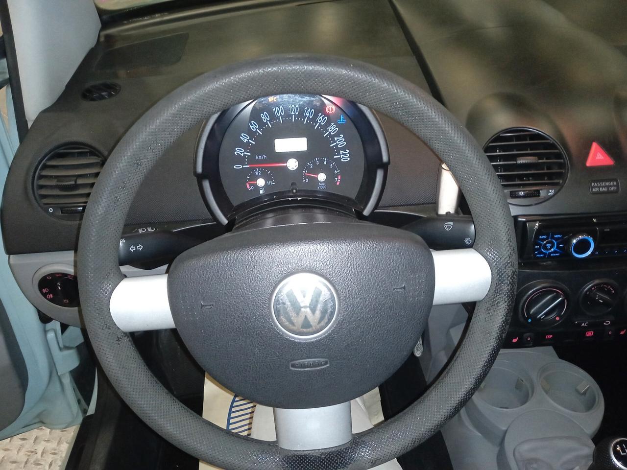 Volkswagen New Beetle 1.6 Cabrio ASI azzurro Tiffany no bollo