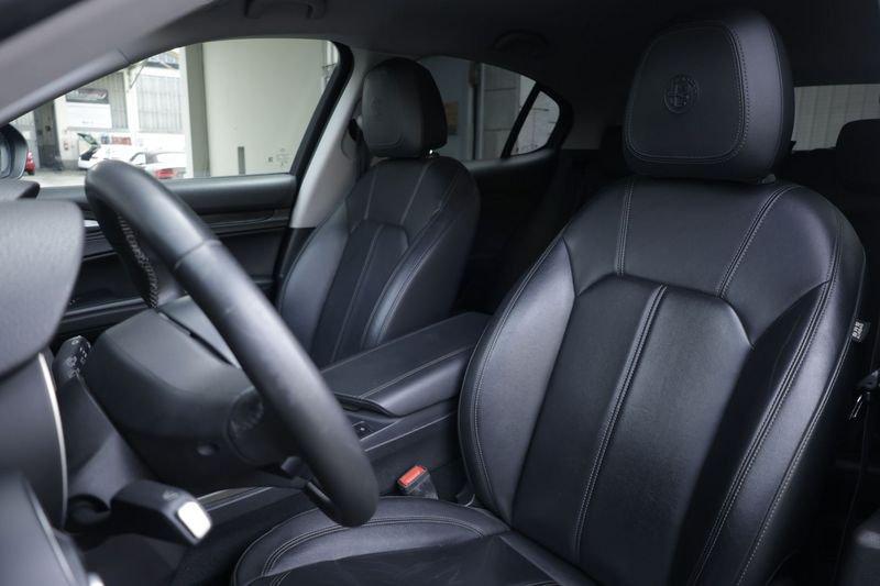 Alfa Romeo Stelvio Alfa Romeo Stelvio 2.2 Turbodiesel 180 CV AT8 Business Unicoproprietario