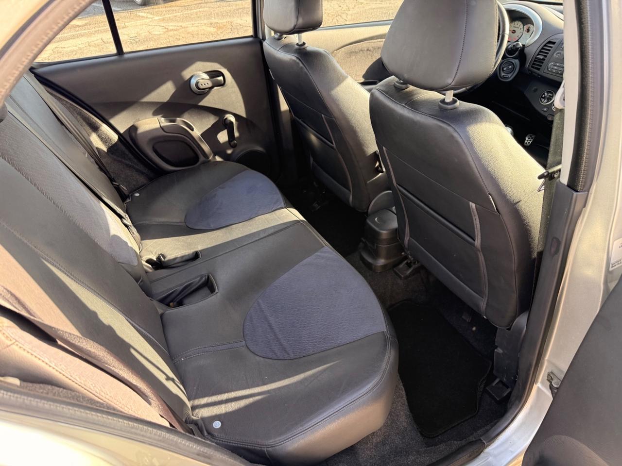 Nissan Micra 1.4 16V 5 porte Tekna