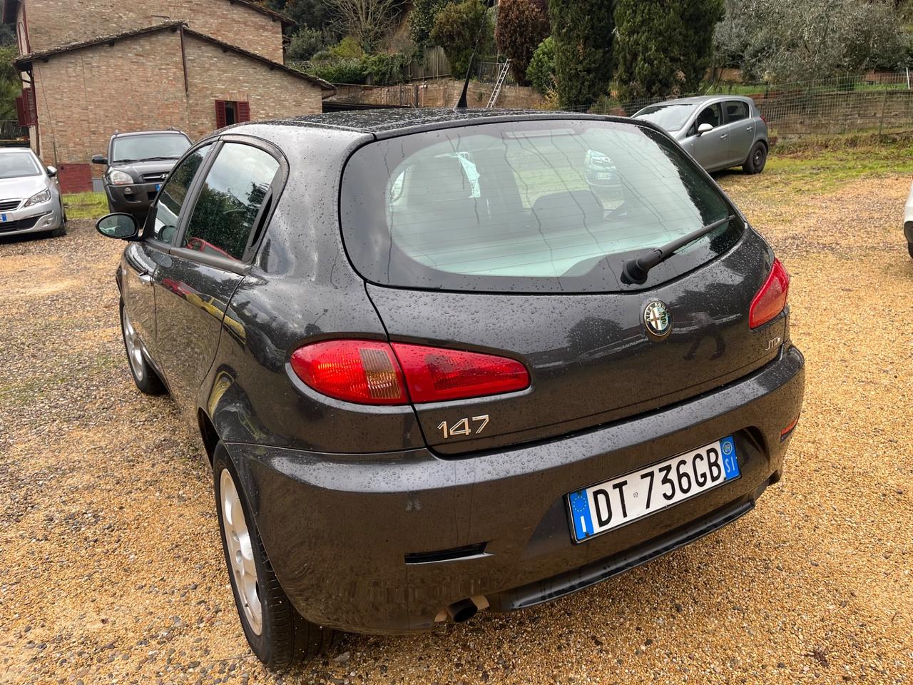 Alfa Romeo 147 1.9 JTD (120) 5 porte Progression