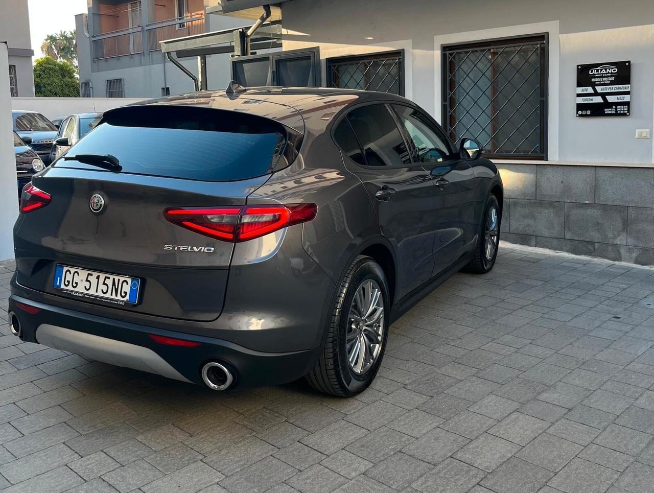 Alfa Romeo Stelvio 2.2 Turbodiesel 190 CV AT8 RWD Business
