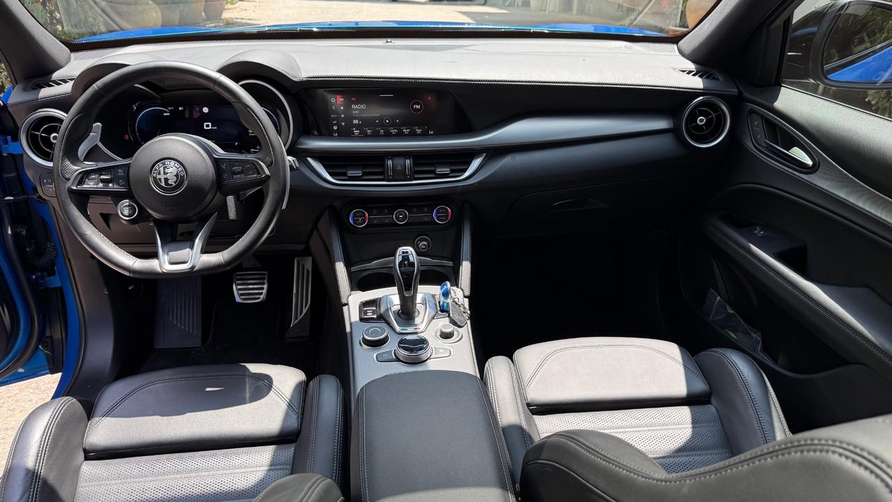 Alfa Romeo Stelvio 2.2 Turbodiesel 210 CV AT8 Q4 Veloce