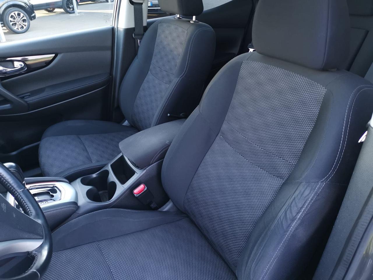 Nissan Qashqai 1.6 dCi 2WD Tekna Automatica