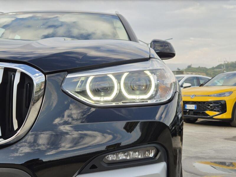 BMW X3 xdrive20d mhev 48V xLine auto