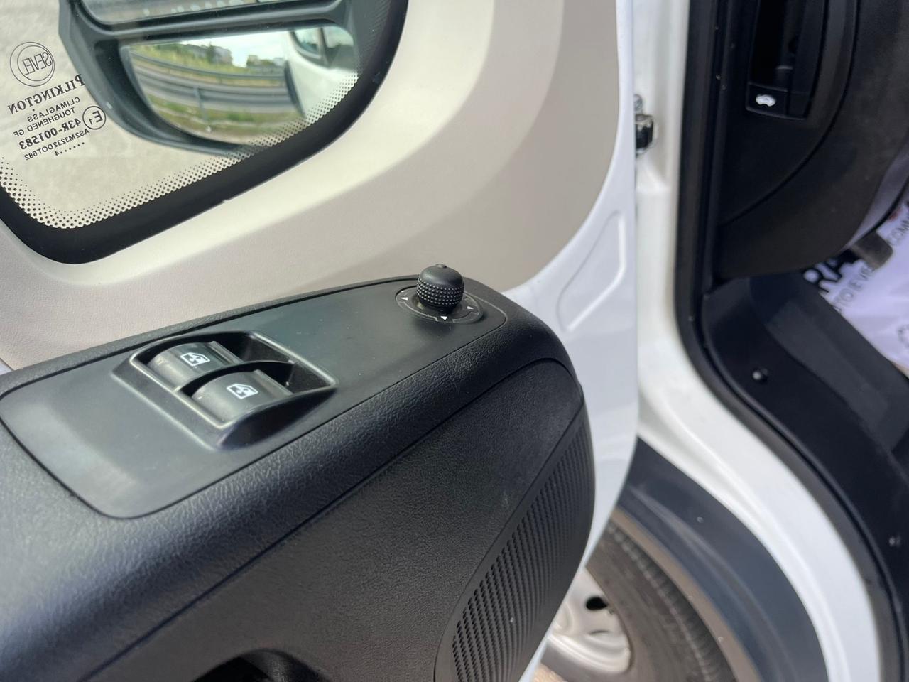 Fiat Ducato doppia cabina cassonato Unipro 2014