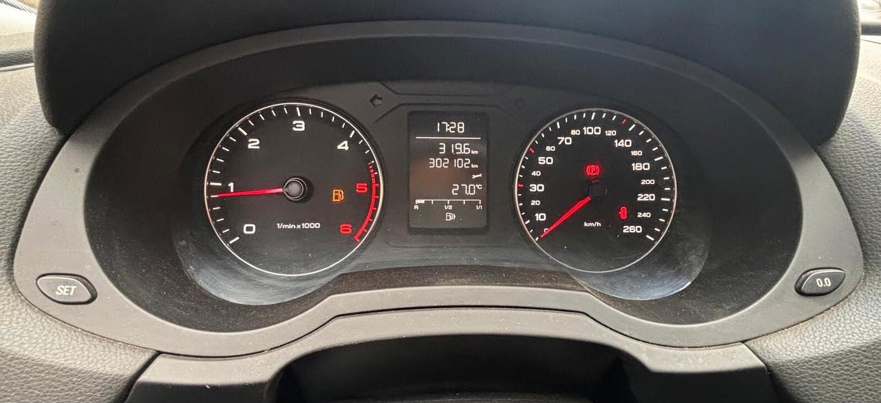 Audi Q3 2.0 TDI Business