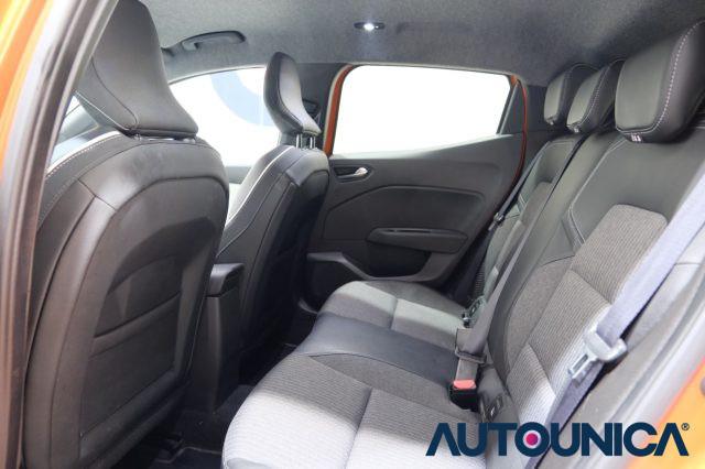 RENAULT Clio FULL HYBRID E-TECH 145 CV 5 PORTE TECHNO