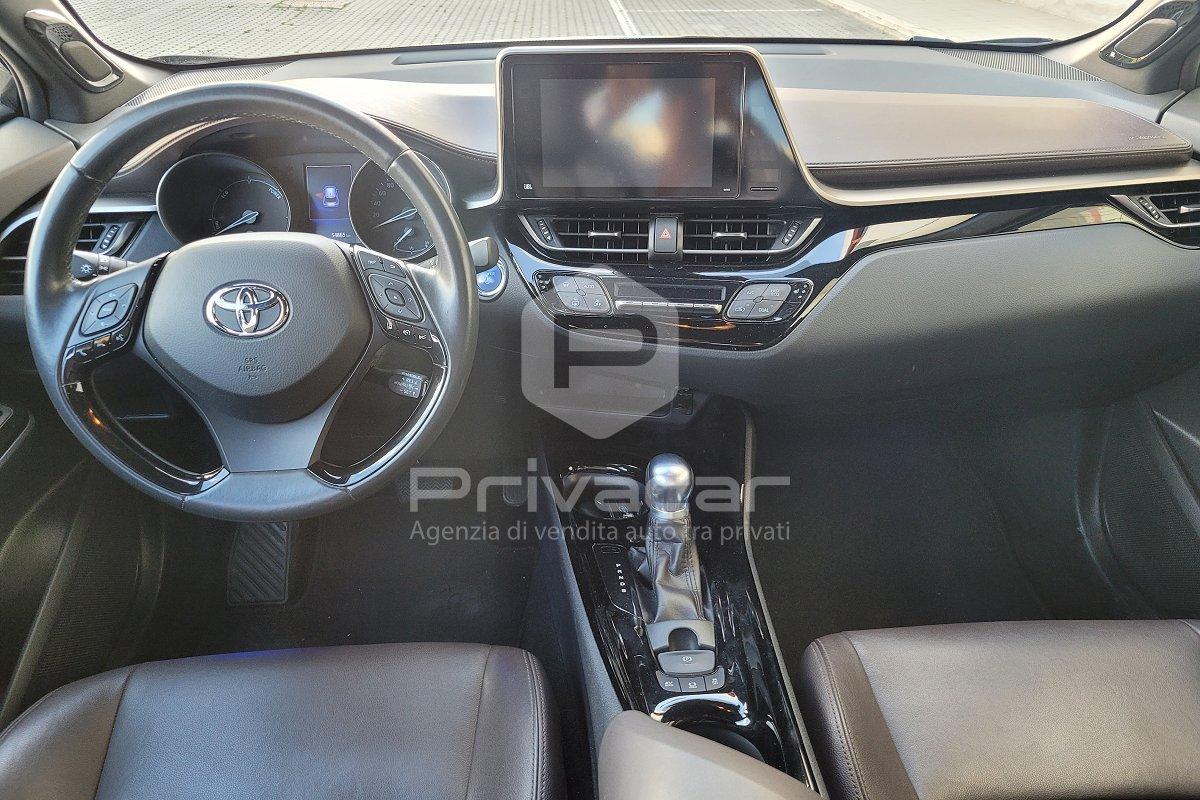 TOYOTA C-HR 1.8 Hybrid E-CVT Lounge