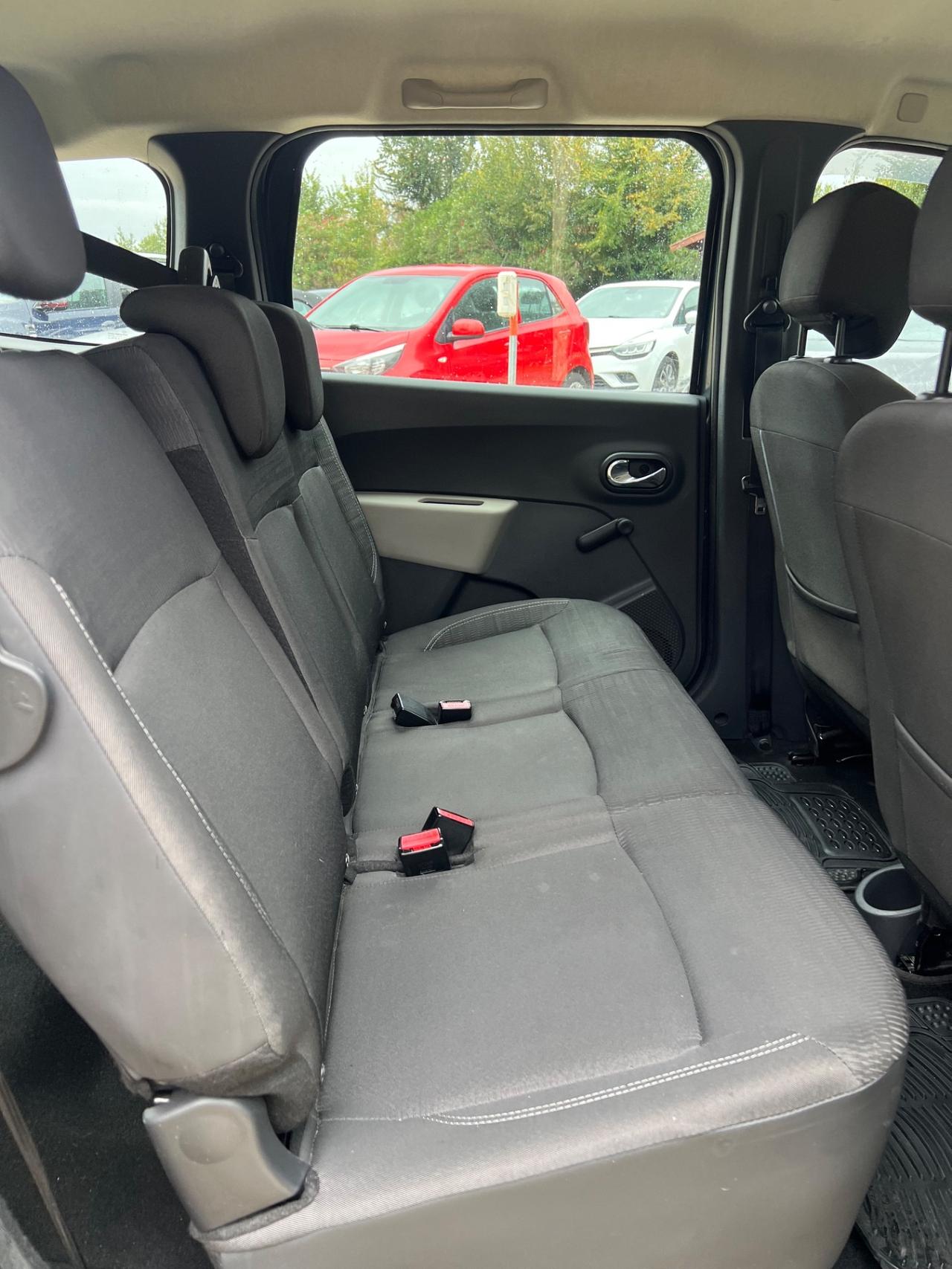 Dacia Lodgy 1.5 dCi 5 posti Lauréate PERMUTE RATE GARANZIA