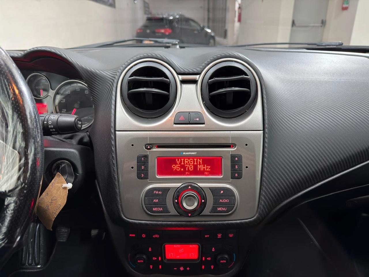 Alfa Romeo MiTo 1.4 78 CV Distinctive Sport Pack