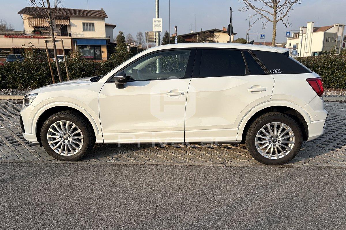 AUDI Q2 35 TFSI S tronic Business Advanced