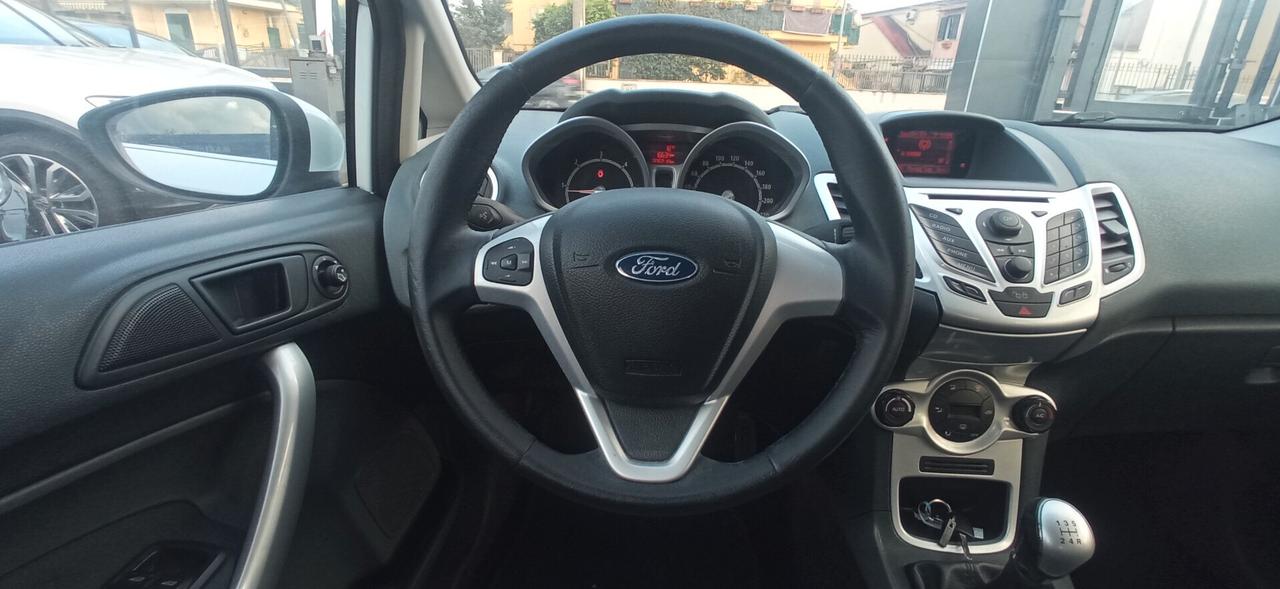 Ford Fiesta 1.4 TDCi 5p. Titanium