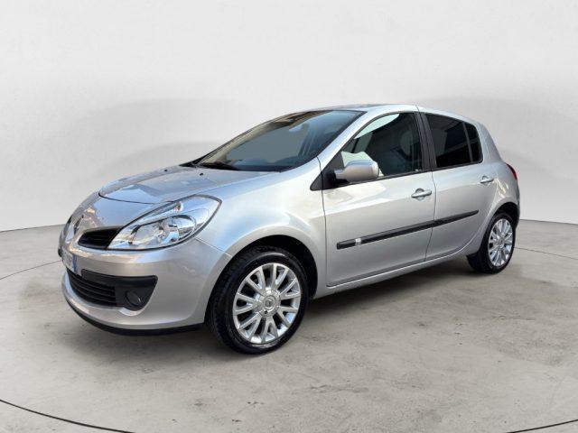 RENAULT Clio 1.5 dCi 85CV 5 porte Le Iene NEOPATENTATI