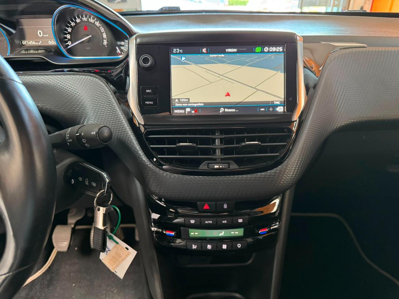 Peugeot 2008 PureTech 82 S&S Allure