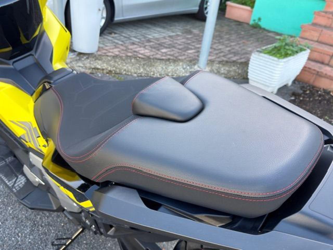 HONDA X-ADV 750 Special Edition Scarico Completo Sella gel