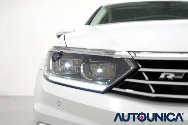 VOLKSWAGEN Passat Variant 1.6 TDI SCR DSG R-LINE BMT