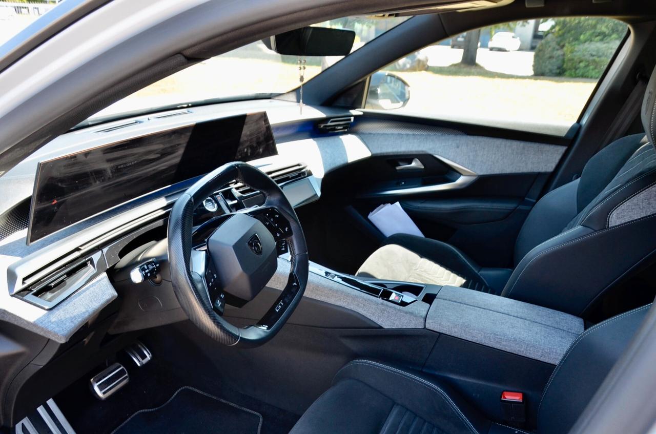 PEUGEOT 3008 1.2 HYBRID 48V GT 136cv AUTO, UNICOPROPRIETARIO, GARANZIA UFF PEUGEOT, UFF ITALIANA, SERVICE UFF PEUGEOT, EURO 6E, FULL LED, RETROCAMERA, PERMUTE