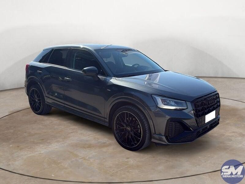 Audi Q2 1.5 35 TFSI IDENTITY BLACK