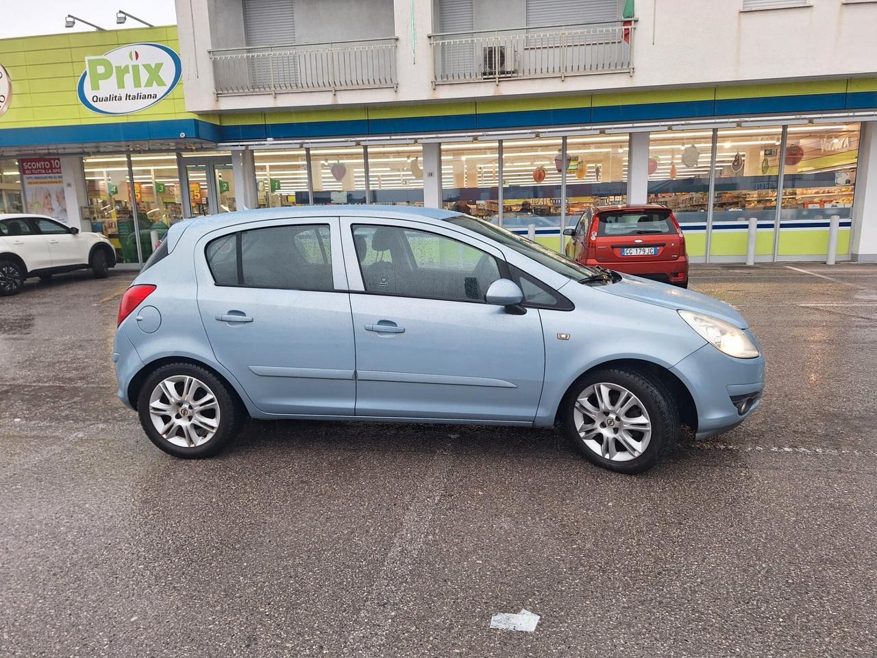 Opel Corsa 1.2 5 porte Easytronic Cosmo