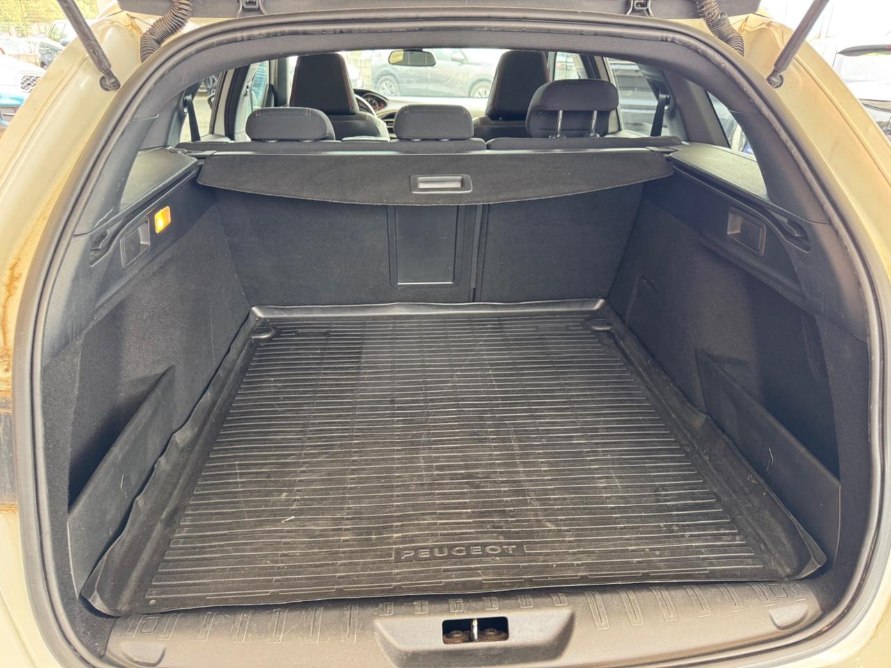 Peugeot 308 BlueHDi 150 S&S EAT6 SW GT Line