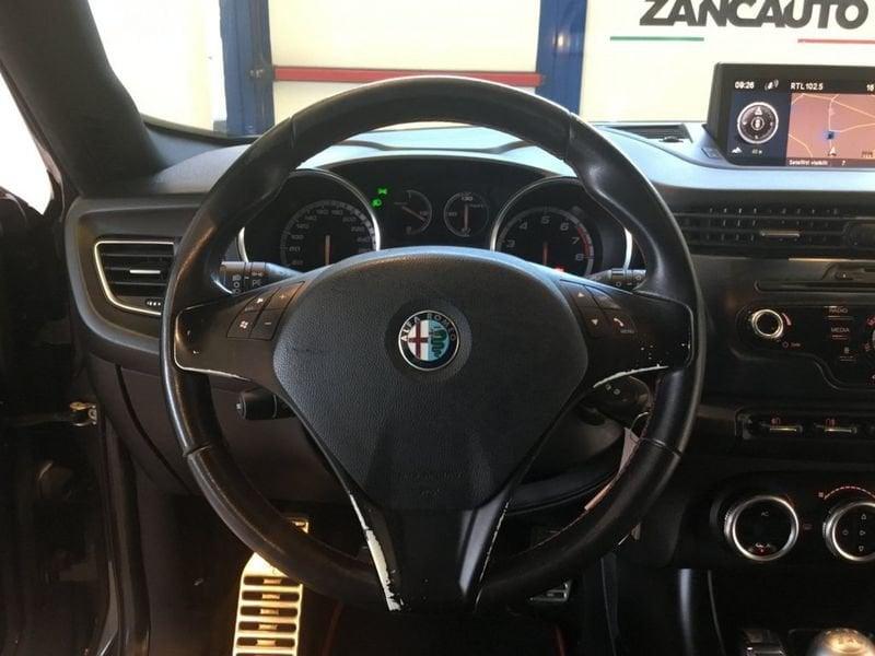 Alfa Romeo Giulietta Giulietta 1.4 t. m.air Distinctive 170cv