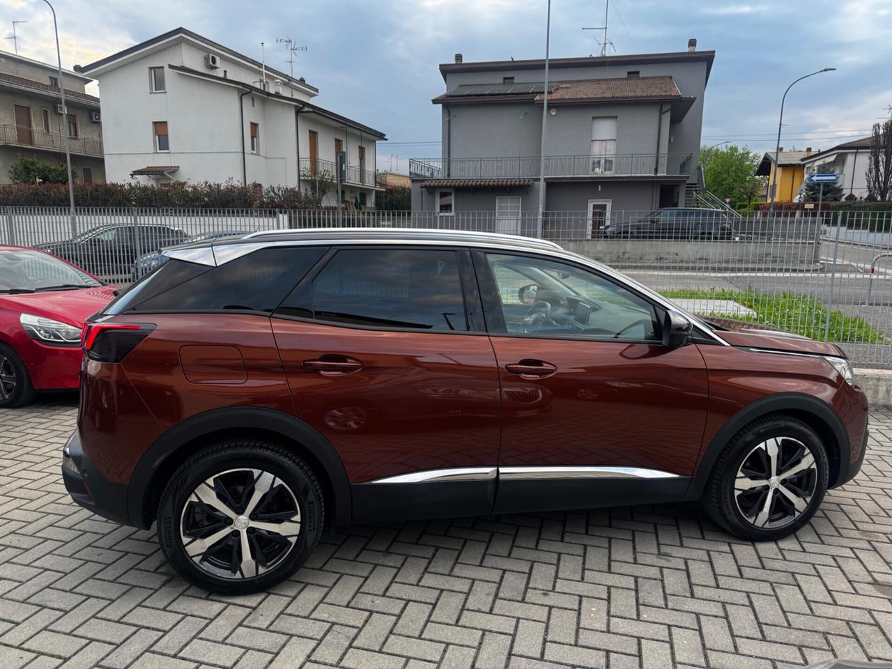 Peugeot 3008 BlueHDi 130 S&S Allure