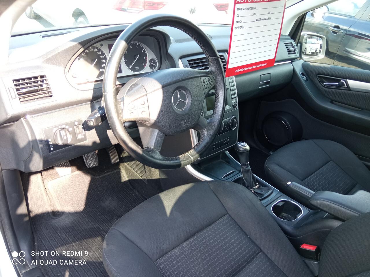 Mercedes-benz B 180 BlueEFFICIENCY BENZINA