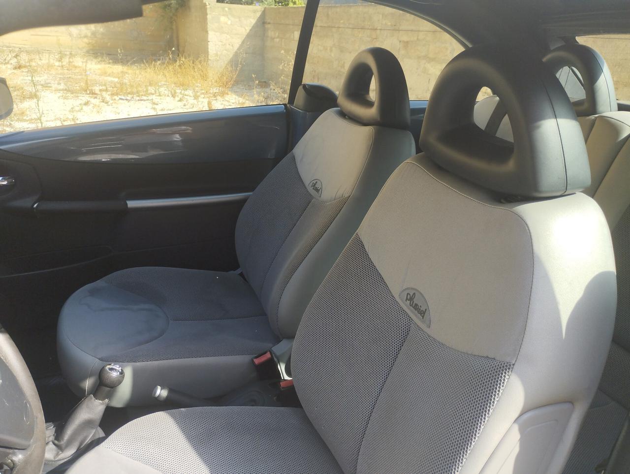 Citroen C3 Pluriel 1.4 HDi 70CV Classique