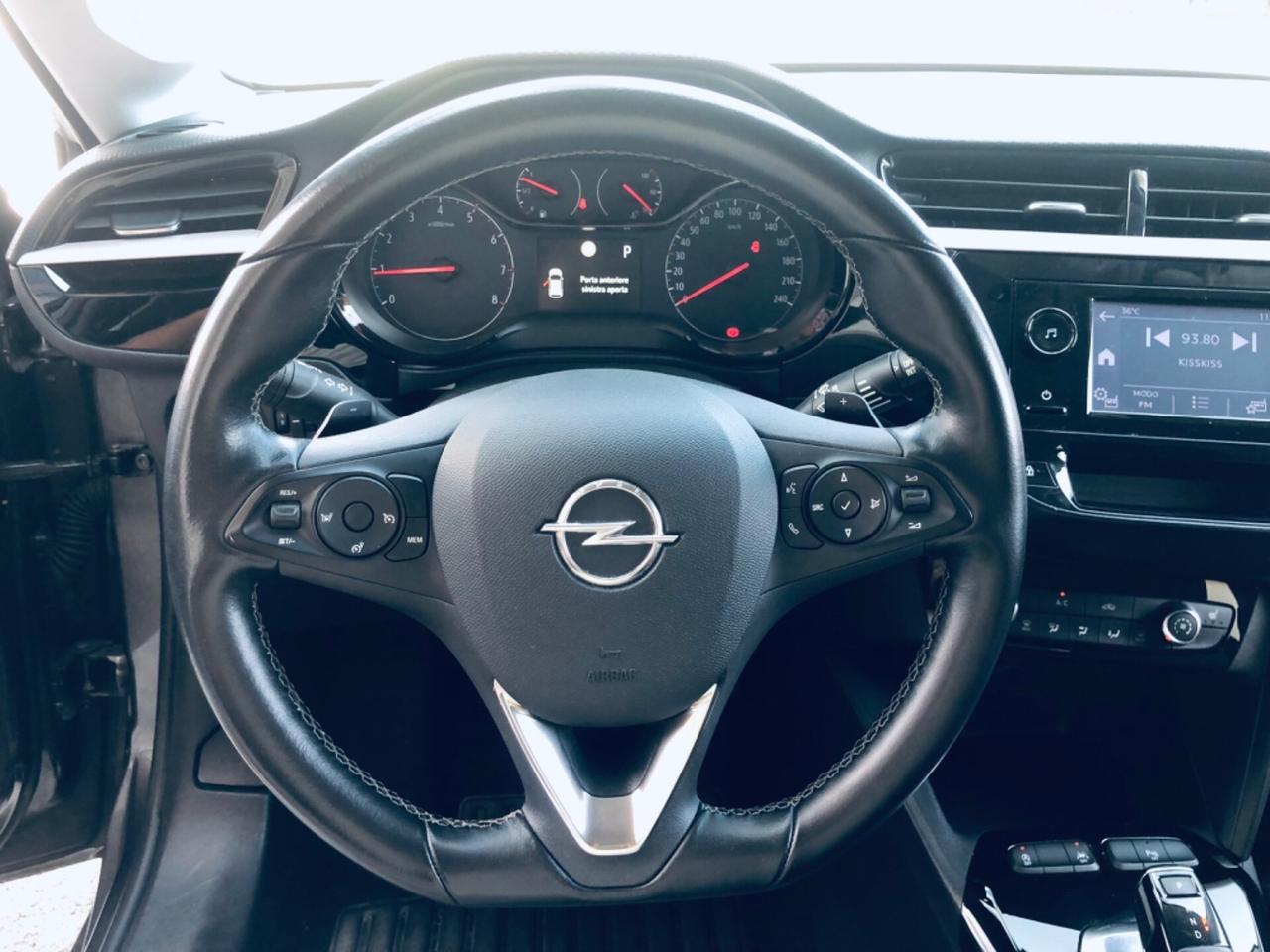 Opel Corsa 1.2 Edition AUTOMATICA