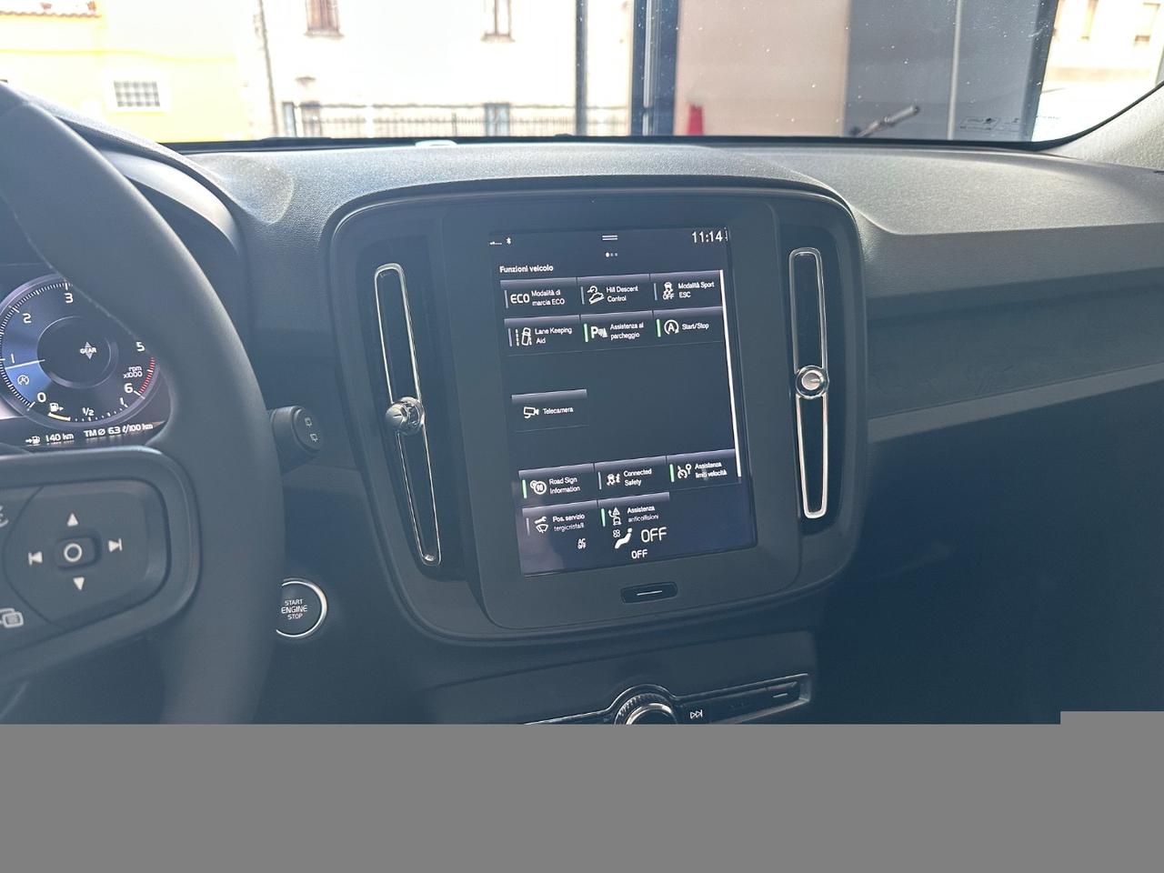 VOLVO XC40 D3 Business GANCIO TRAINO
