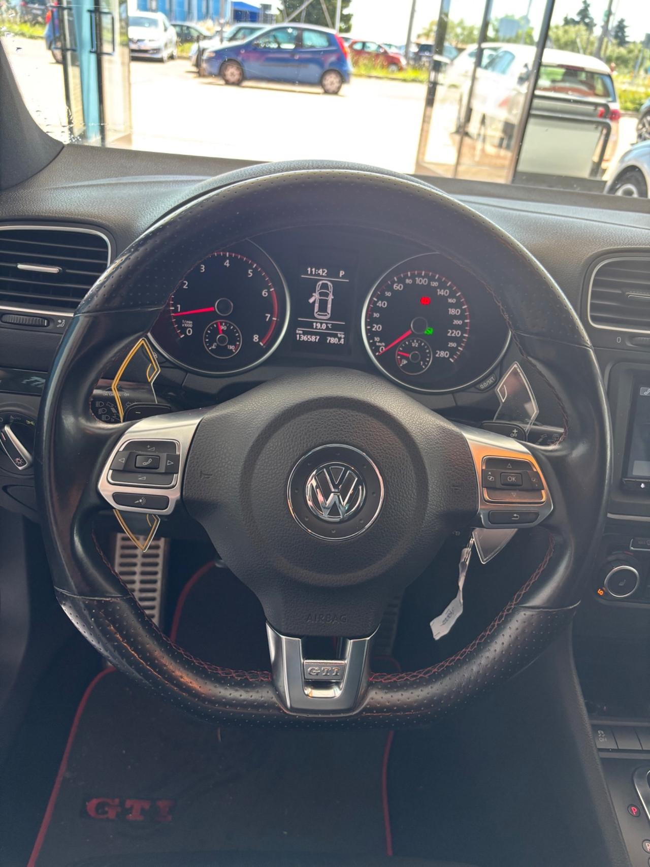 Volkswagen Golf GTI Golf 2.0 TSI DSG 3p. GTI